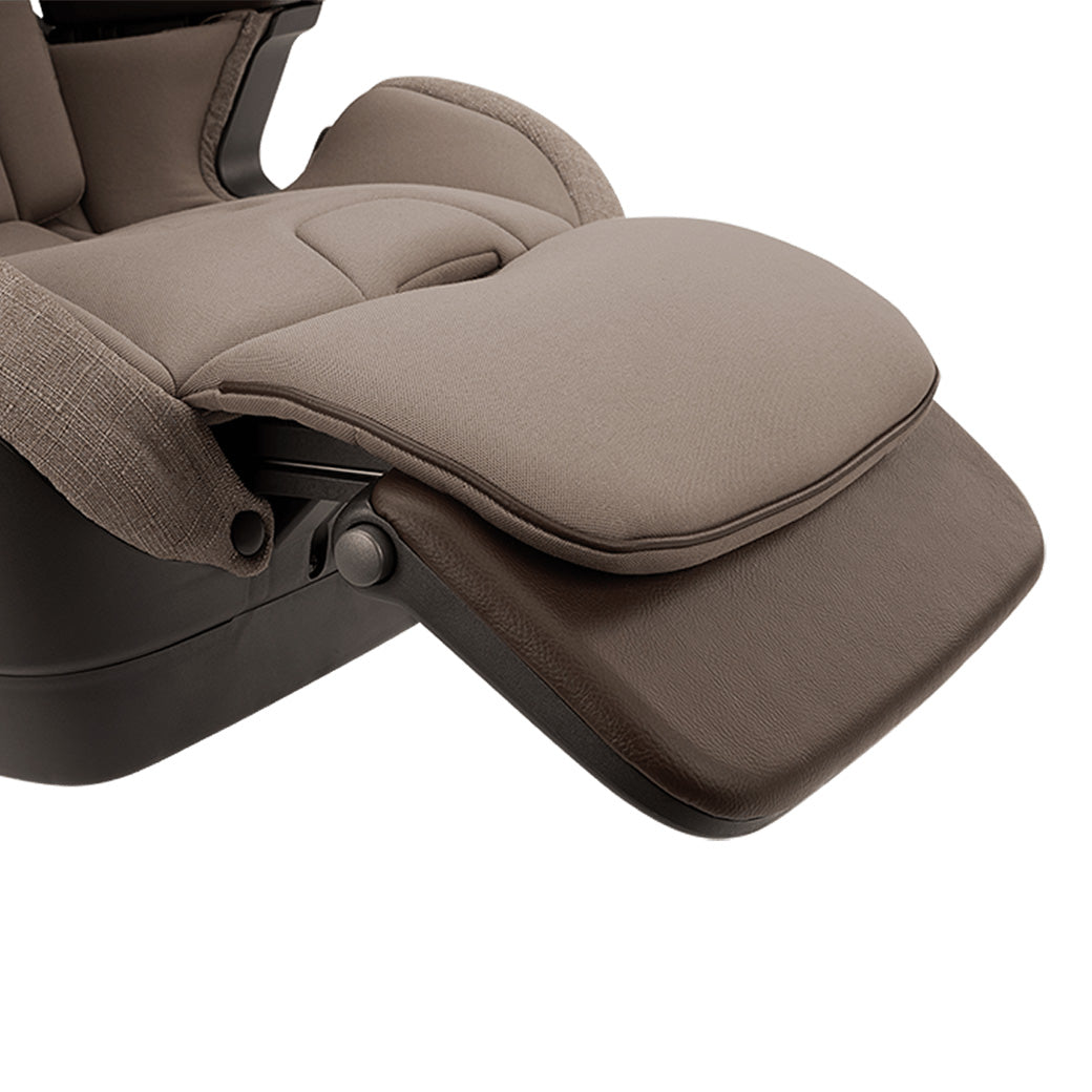 Xetch 2-in-1 Harness Booster Seat – Safe, Adjustable & Travel-Friendly - Image 43