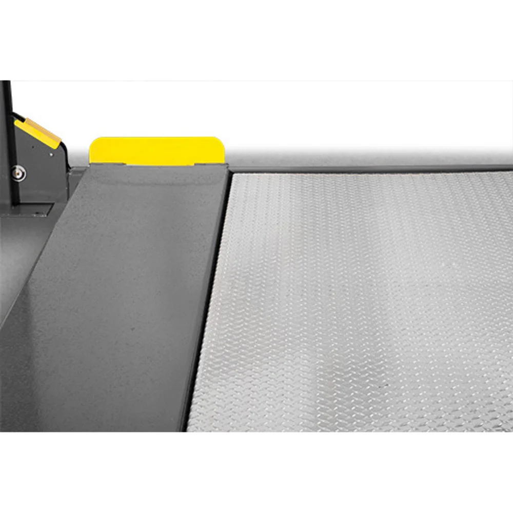 BENDPAK 9,000-LB. STANDARD WIDTH CAR LIFT - Image 4